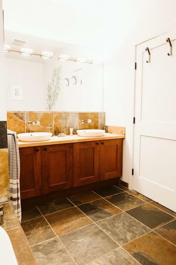 Pacific Soul Eco-luxe Vacation Ucluelet